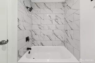110C Chatham Dr, Monroe Township, NJ 08831 - Photo 20