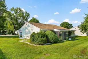 110C Chatham Dr, Monroe Township, NJ 08831 - Photo 22