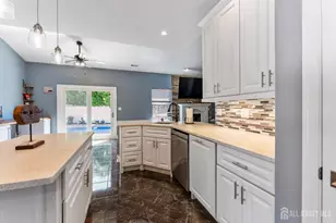 27 Pacific Ave, Bayville, NJ 08721 - Photo 12