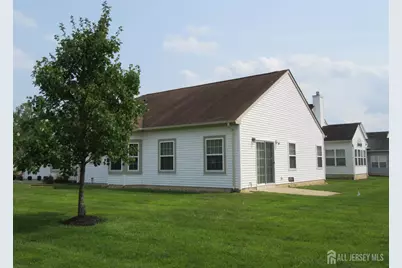 312 Valencia Drive, Monroe Township, NJ 08831 - Photo 20