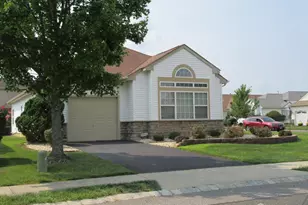 312 Valencia Dr, Monroe Township, NJ 08831 - Photo 2