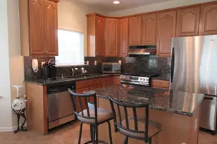 312 Valencia Dr, Monroe Township, NJ 08831 - Photo 4