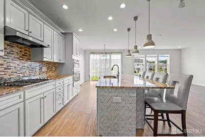 7 Larkspur Lane, Monroe Township, NJ 08831 - Photo 6