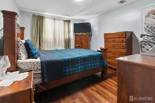 395 College Dr, Edison, NJ 08817 - Photo 16