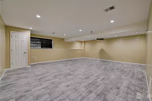 202 Downey Ln, South Brunswick Township, NJ 08852 - Photo 48