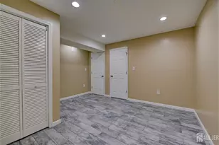 202 Downey Ln, South Brunswick Township, NJ 08852 - Photo 52