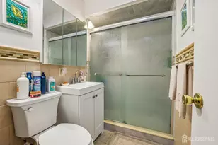 57 Gurley Rd, Edison, NJ 08817 - Photo 18