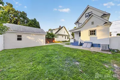 184 Green Street, Woodbridge Township, NJ 07095 - Photo 4