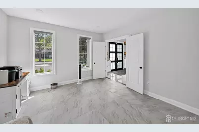 28 Ross Hall Boulevard, Piscataway Township, NJ 08854 - Photo 10