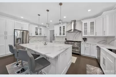 28 Ross Hall Boulevard, Piscataway Township, NJ 08854 - Photo 52