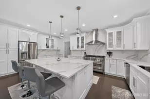 28 Ross Hall Blvd, Piscataway Township, NJ 08854 - Photo 52