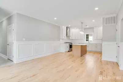 713 Inman Avenue, Colonia, NJ 07067 - Photo 10