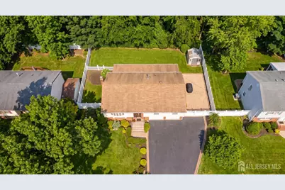 22 Sherwood Lane, Old Bridge Township, NJ 08857 - Photo 2