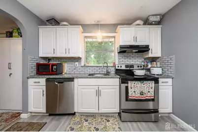 42 Central Avenue, Piscataway Township, NJ 08854 - Photo 10