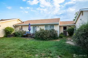 806 Sewell Rd, Monroe Township, NJ 08831 - Photo 20
