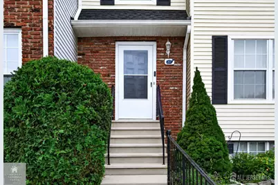 20 Karwatt Court, Sayreville, NJ 08872 - Photo 2