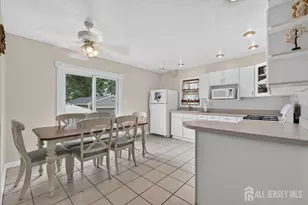 428 N Main St, North Brunswick Township, NJ 08850 - Photo 8