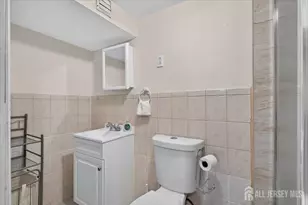 428 N Main St, North Brunswick Township, NJ 08850 - Photo 26
