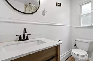 62 Pinetree Dr, Sayreville, NJ 08859 - Photo 20
