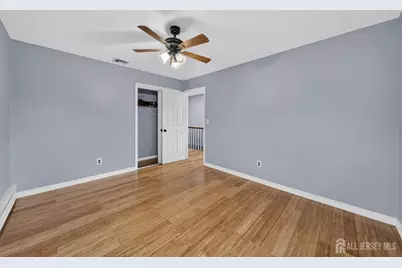 14 Carteret Street, Port Reading, NJ 07064 - Photo 12