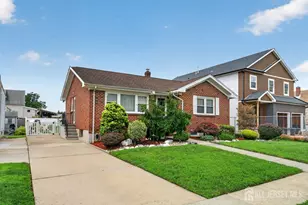 45 Hagaman St, Port Reading, NJ 07064 - Photo 2