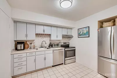 7 Quail Run Drive, Jamesburg, NJ 08831 - Photo 6