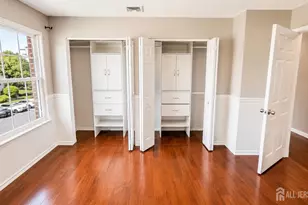500 Danbury Ln, East Brunswick Township, NJ 08816 - Photo 10
