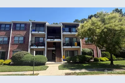 500 Danbury Lane, East Brunswick Township, NJ 08816 - Photo 16