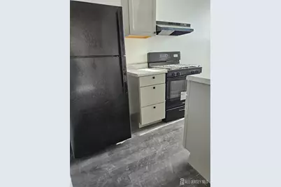110 Market Street #3E, Perth Amboy, NJ 08861 - Photo 2