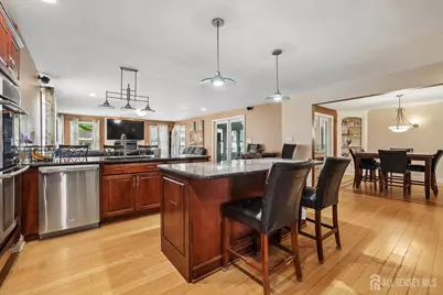 289 Franklin Road, North Brunswick Township, NJ 08902 - Photo 6