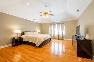 40 Newland Ct, Bridgewater, NJ 08807 - Photo 14