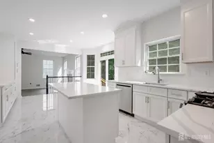 56 Chesapeake Rd, South Brunswick Township, NJ 08852 - Photo 24