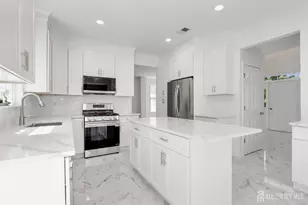 56 Chesapeake Rd, South Brunswick Township, NJ 08852 - Photo 18