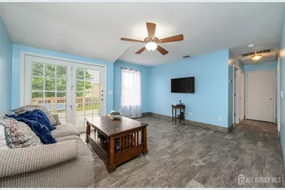 328 Runyon Avenue, Middlesex, NJ 08846 - Photo 16