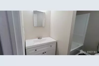 110 Jefferson Street, Perth Amboy, NJ 08861 - Photo 8