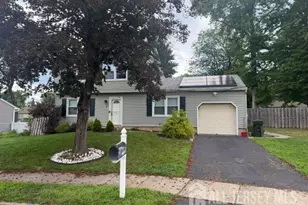 16 Wakefield Dr, Edison, NJ 08820 - Photo 1