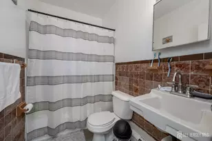 922 Amboy Ave, Perth Amboy, NJ 08861 - Photo 12