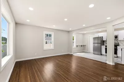 808 Tompkins Avenue, South Plainfield, NJ 07080 - Photo 10