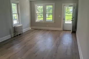 897 Port Reading Ave, Port Reading, NJ 07064 - Photo 2