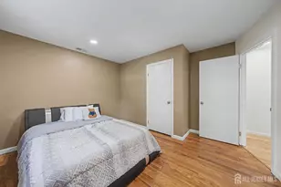 41 Montclair Ave, Edison, NJ 08820 - Photo 22