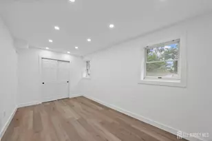 1834 Holly Rd, North Brunswick Township, NJ 08902 - Photo 32