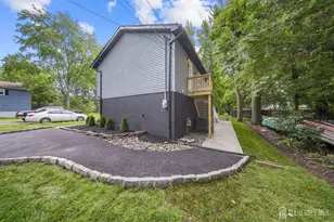 1834 Holly Rd, North Brunswick Township, NJ 08902 - Photo 38