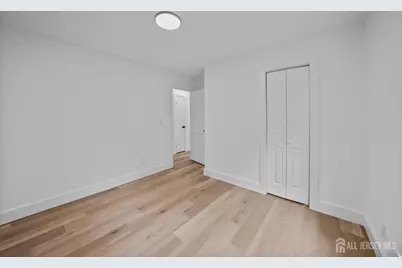 1834 Holly Road, North Brunswick Township, NJ 08902 - Photo 10