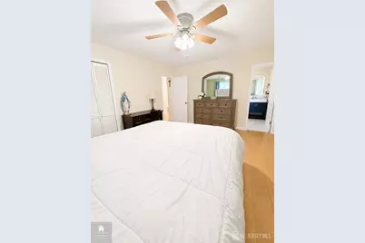 17 Wilk Road, Edison, NJ 08837 - Photo 14