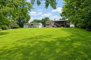 17 Wilk Rd, Edison, NJ 08837 - Photo 2