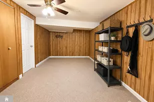 17 Wilk Rd, Edison, NJ 08837 - Photo 22