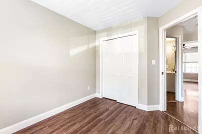 61 Lawrence Street, New Brunswick, NJ 08901 - Photo 22
