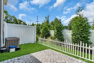 8 Athens Way, Aberdeen Township, NJ 07721 - Photo 32