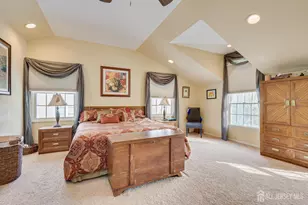 19 Annette Dr, Edison, NJ 08820 - Photo 26