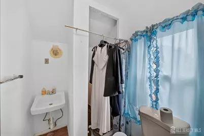 128 Suydam Street, New Brunswick, NJ 08901 - Photo 20